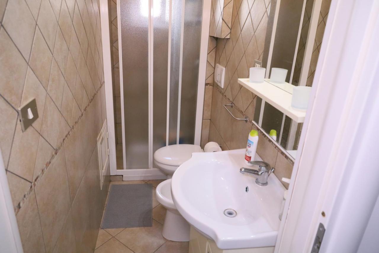 Casa Vacanza Federica Бари Экстерьер фото