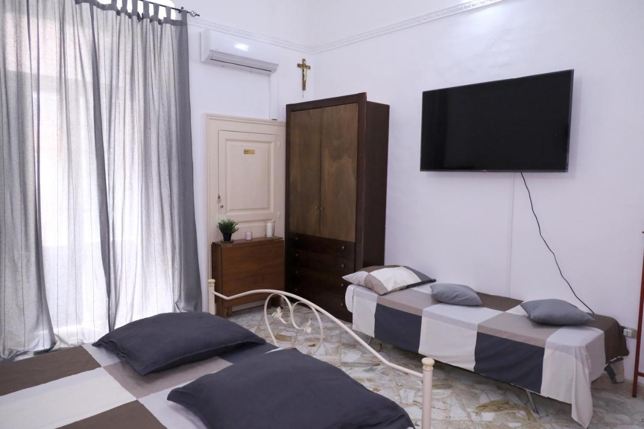 Casa Vacanza Federica Бари Экстерьер фото